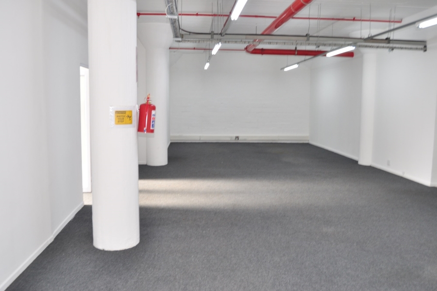 To Let commercial Property for Rent in Paarden Eiland Western Cape